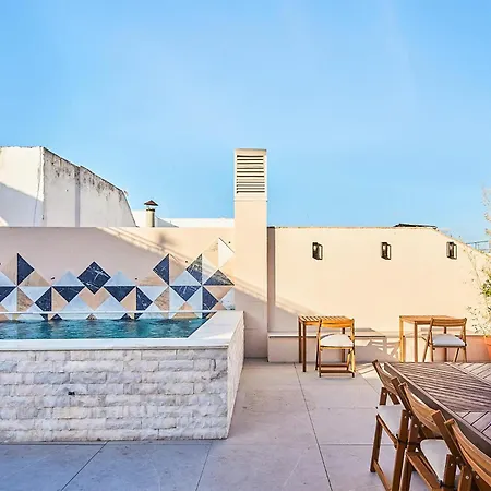 Apartment In With Wifi *