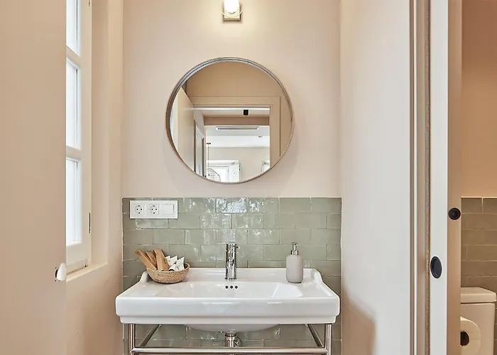 In With Wifi * カディス